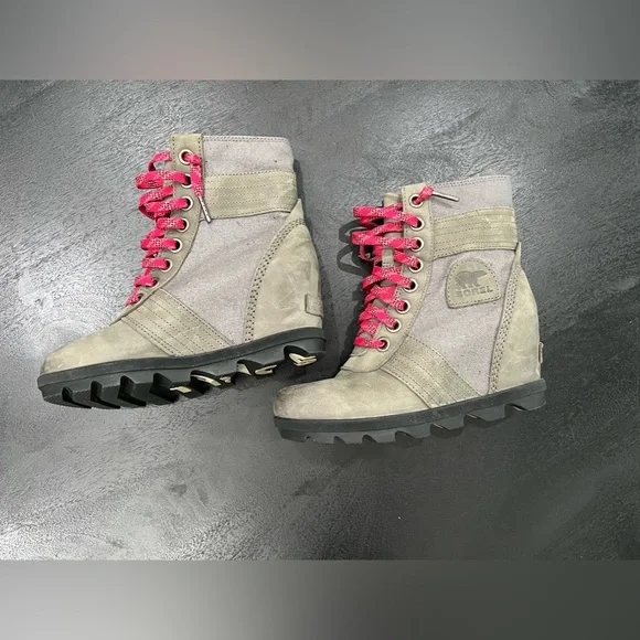 🏔️🥾Sorel🥾🏔️Lexi Wedge Boots Size 6.5 - Picture 8 of 10